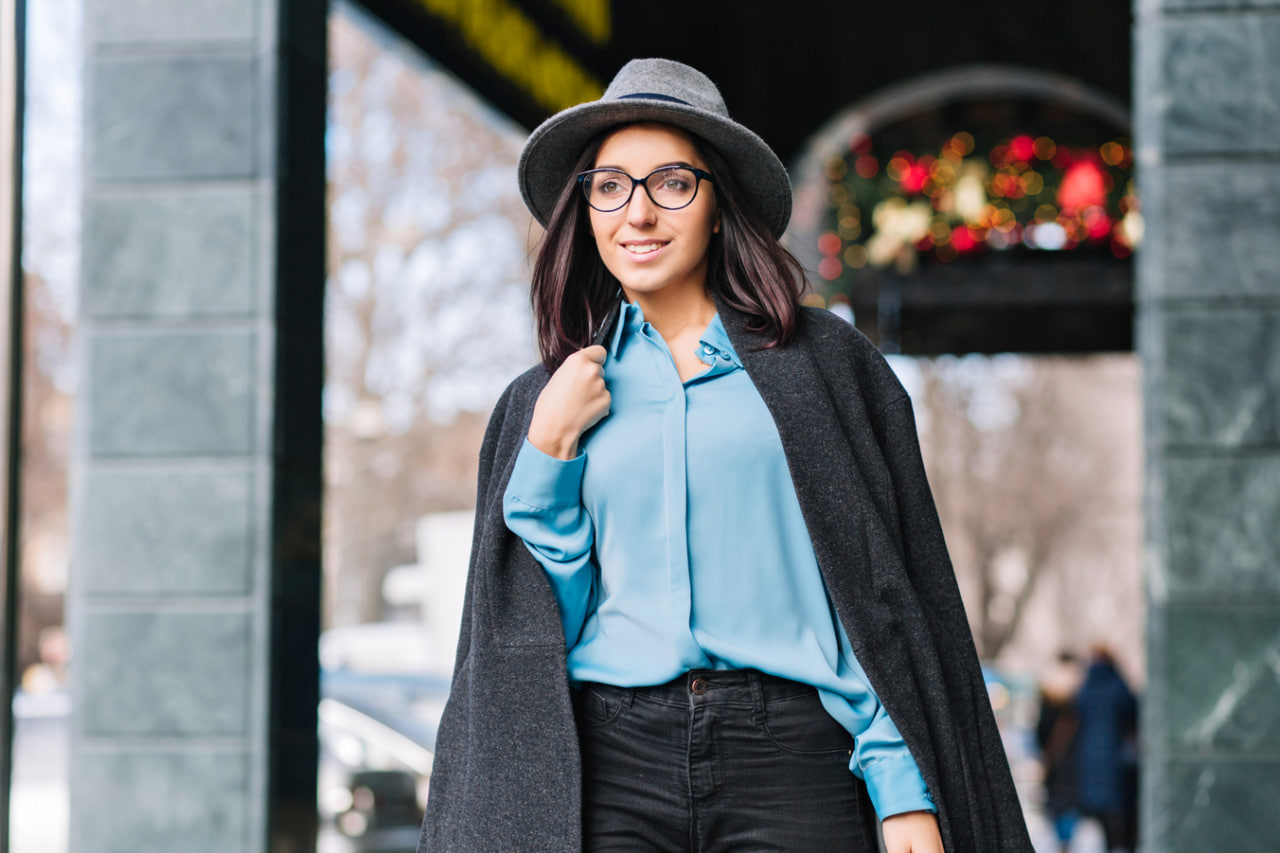 Accessorizing Like a Pro: Small Details That Transform Your Outfit